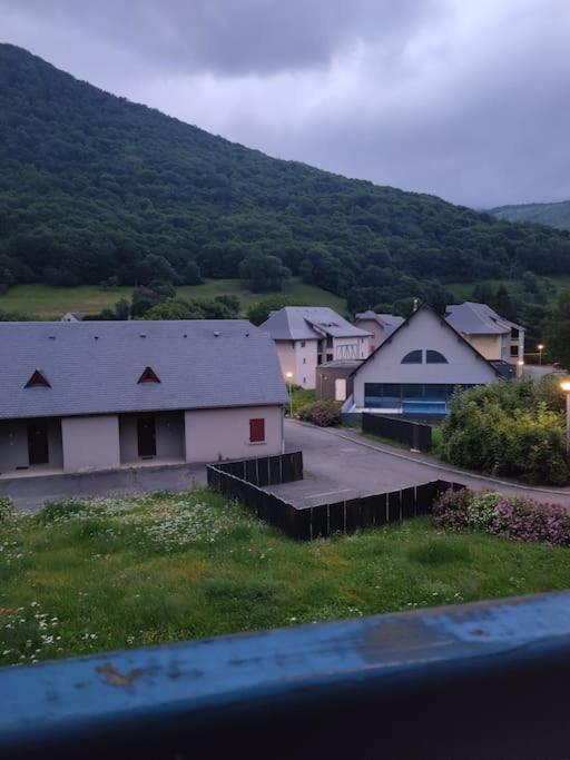 Appartement Avec Cabine Arreau Buitenkant foto
