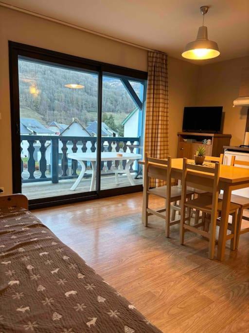 Appartement Avec Cabine Arreau Buitenkant foto