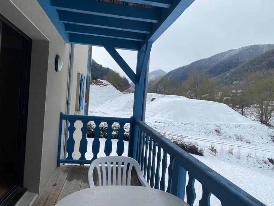 Appartement Avec Cabine Arreau Buitenkant foto